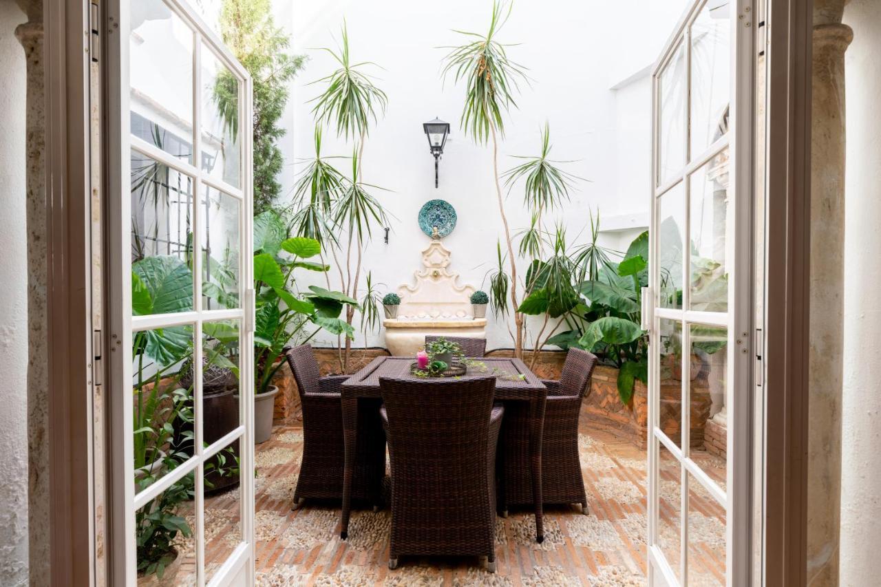 Apartamento Atico Con Encanto En Sierpes Sevilla