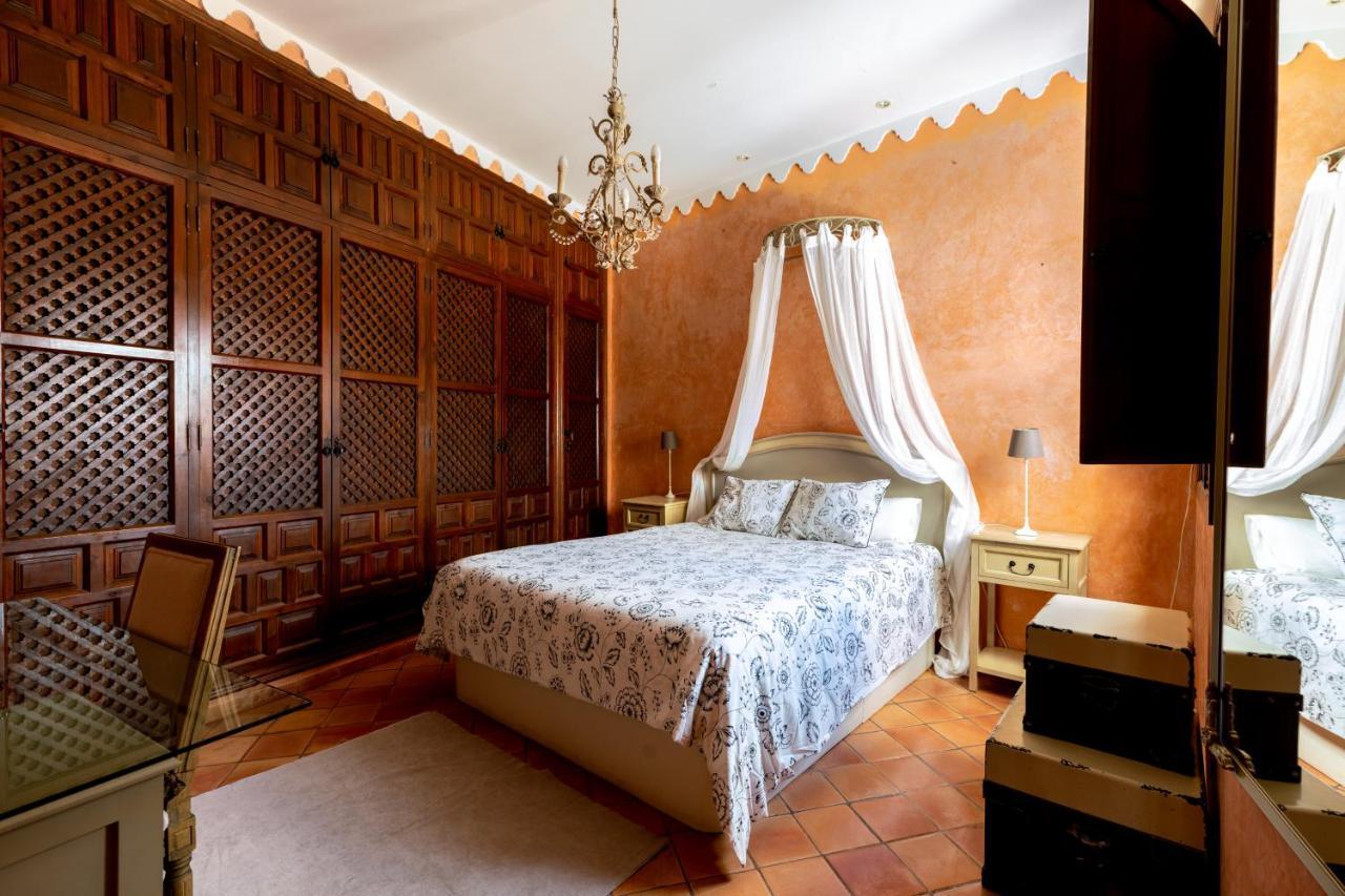 Atico Con Encanto En Sierpes Apartamento *